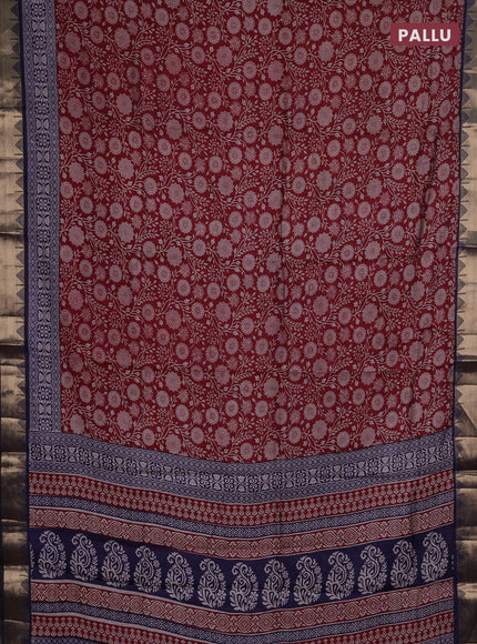 Semi maheshwari cotton saree maroon and navy blue with allover floral prints and zari woven border