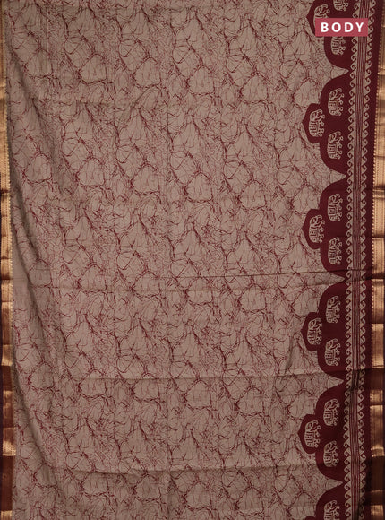 Semi maheshwari cotton saree beige and deep maroon with allover batik prints and zari woven border
