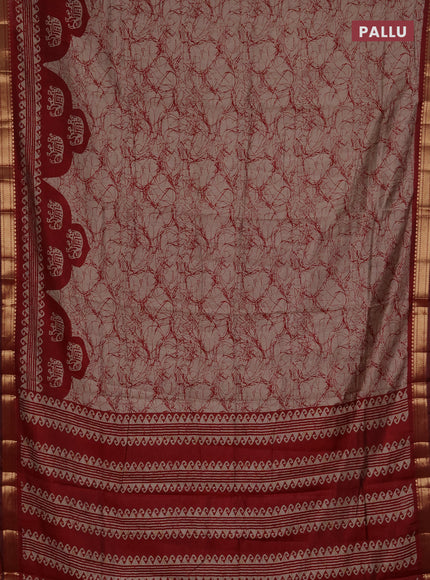 Semi maheshwari cotton saree beige and maroon with allover batik prints and zari woven border