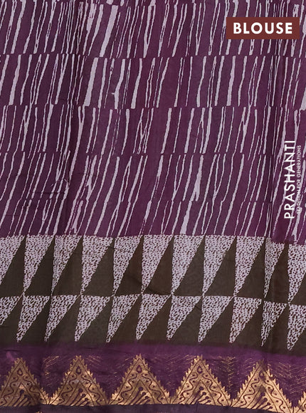 Semi maheshwari cotton saree pink and deep purple with allover butta prints and zari woven border