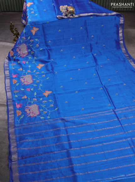 Mangalgiri silk cotton saree cs blue with embroidery buttas and embroidery border
