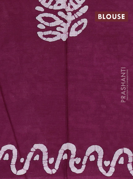 Batik cotton saree pink and deep magenta pink with batik butta prints and batik printed border