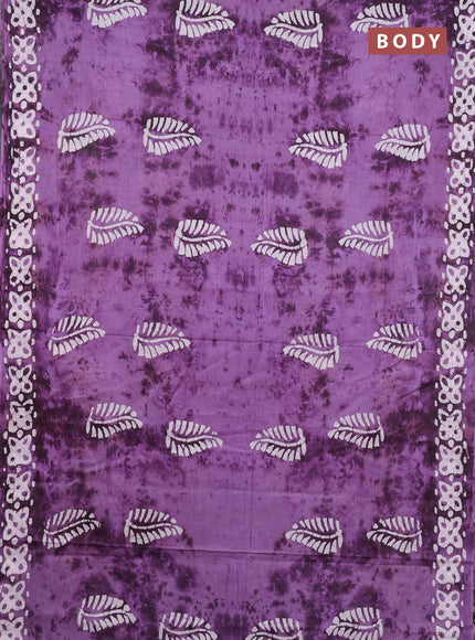 Batik cotton saree lavender with batik butta prints and batik printed border
