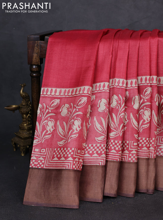 Pure tussar silk saree red and coffee brown with plain body and long printed zari woven border