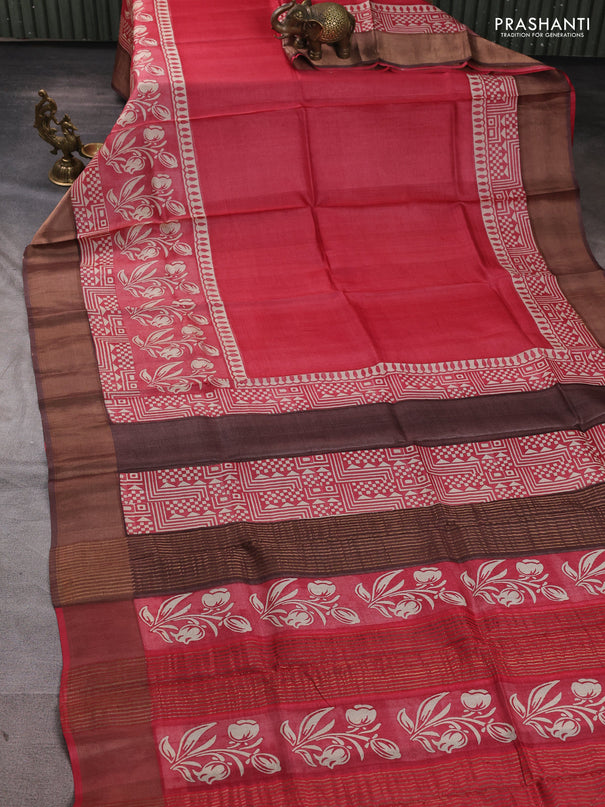 Pure tussar silk saree red and coffee brown with plain body and long printed zari woven border