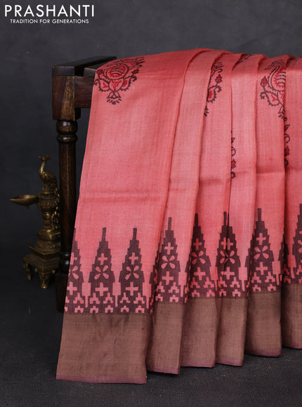 Pure tussar silk saree peach pink and rosy brown with paisley butta prints and temple design zari woven border