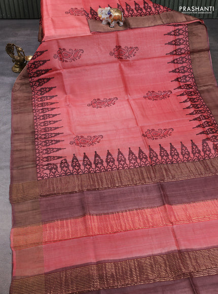 Pure tussar silk saree peach pink and rosy brown with paisley butta prints and temple design zari woven border