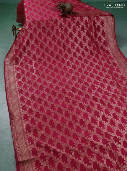Banarasi silk cotton saree pink with allover thread & zari weaves and woven border