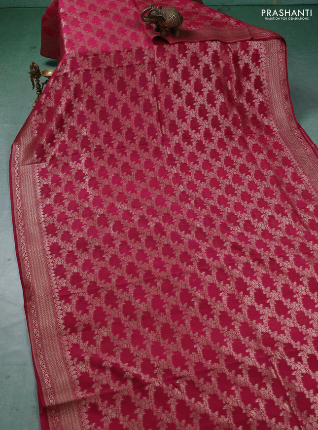 Banarasi silk cotton saree pink with allover thread & zari weaves and woven border