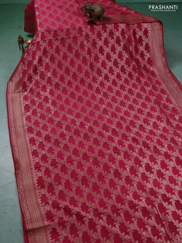 Banarasi silk cotton saree pink with allover thread & zari weaves and woven border