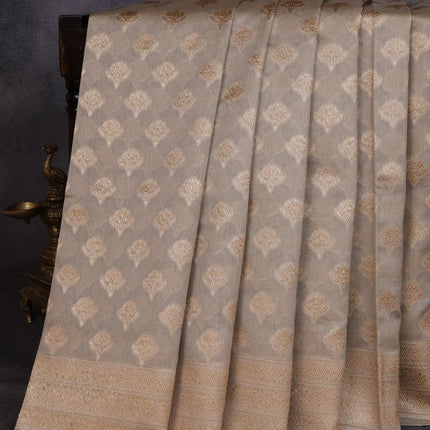Collection image for: Exemplary Weaves of India