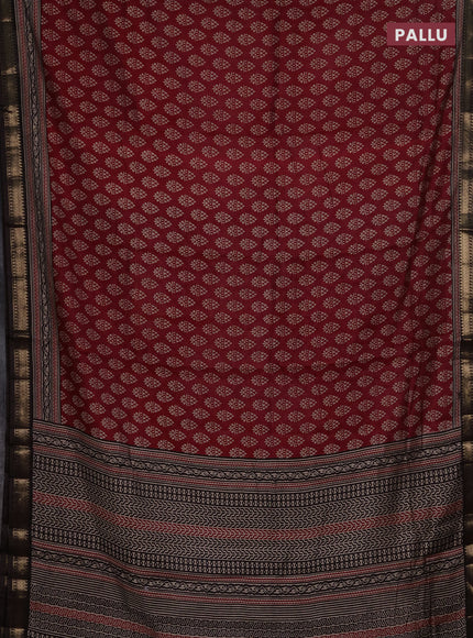 Semi maheshwari cotton saree maroon and coffee brown with allover butta prints and zari woven border