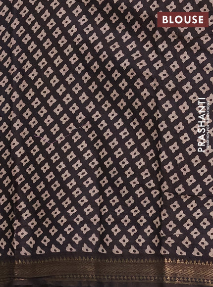 Semi maheshwari cotton saree maroon and coffee brown with allover butta prints and zari woven border