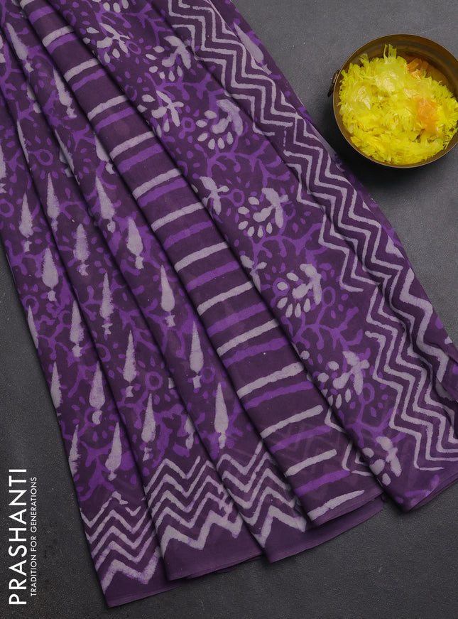 Georgette saree purple shade with allover dabu prints and printed border
