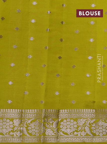 Poona silk saree lime green with allover thread & zari weaves and zari woven border