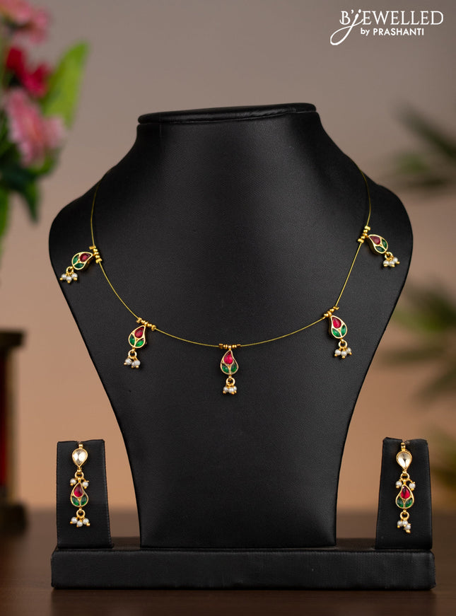Invisible chain manga pattern with kemp pachi kundan stones and pearl hangings