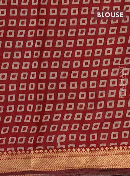 Semi maheshwari cotton saree beige and maroon with allover kalamkari prints and zari woven border