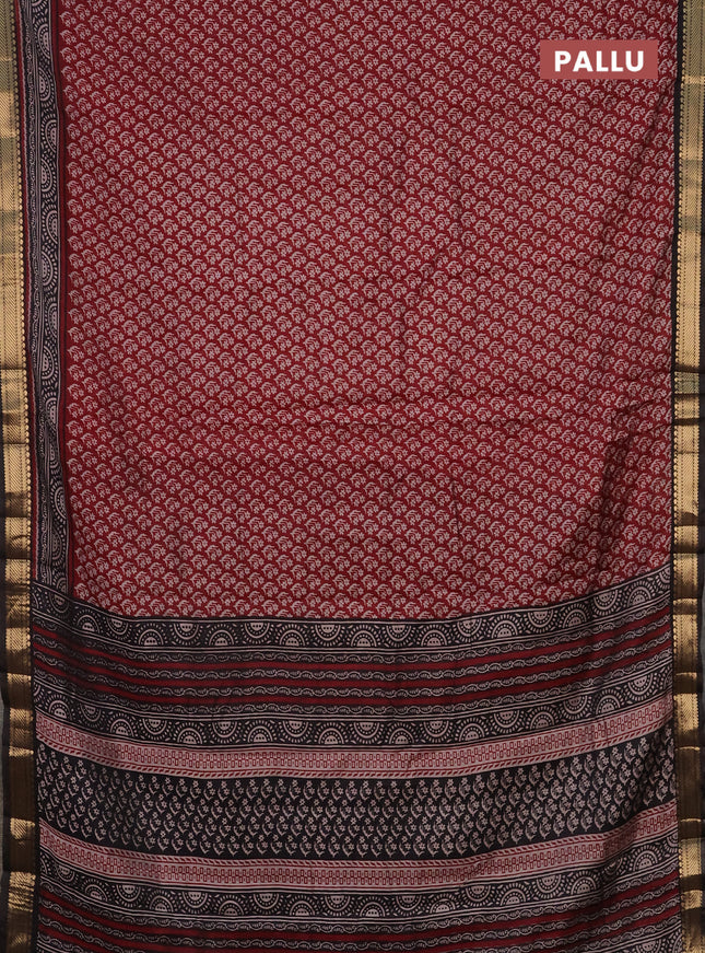 Semi maheshwari cotton saree maroon and black with allover butta prints and zari woven border