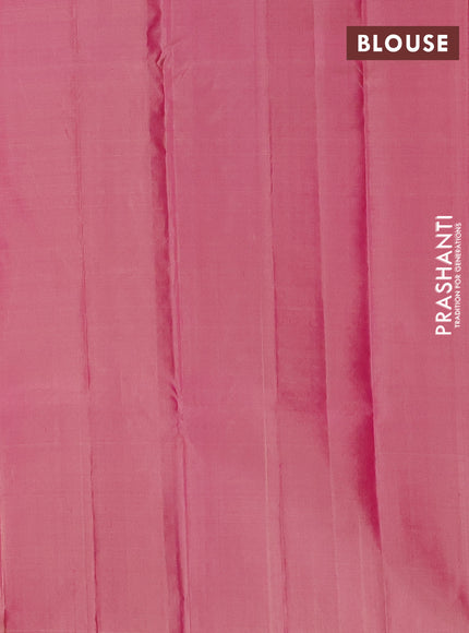 Pure kanchipuram silk saree dual shade of pastel pink with plain body and zari woven butta border