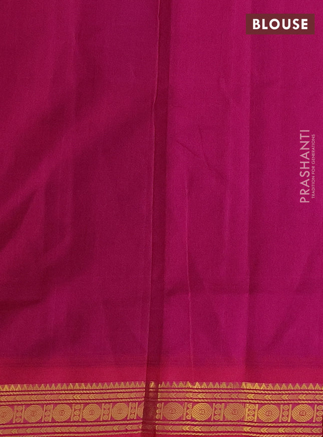 Silk cotton saree deep maroon and pink with plain body and zari woven border