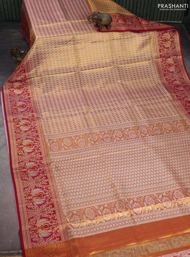 Pure Kanchipuram silk saree dual shade of pastel pink and maroon with allover zari woven brocade weaves and zari woven mina border