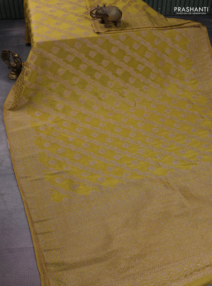 Banarasi semi crepe saree lime yellow with allover thread & zari weaves and woven border