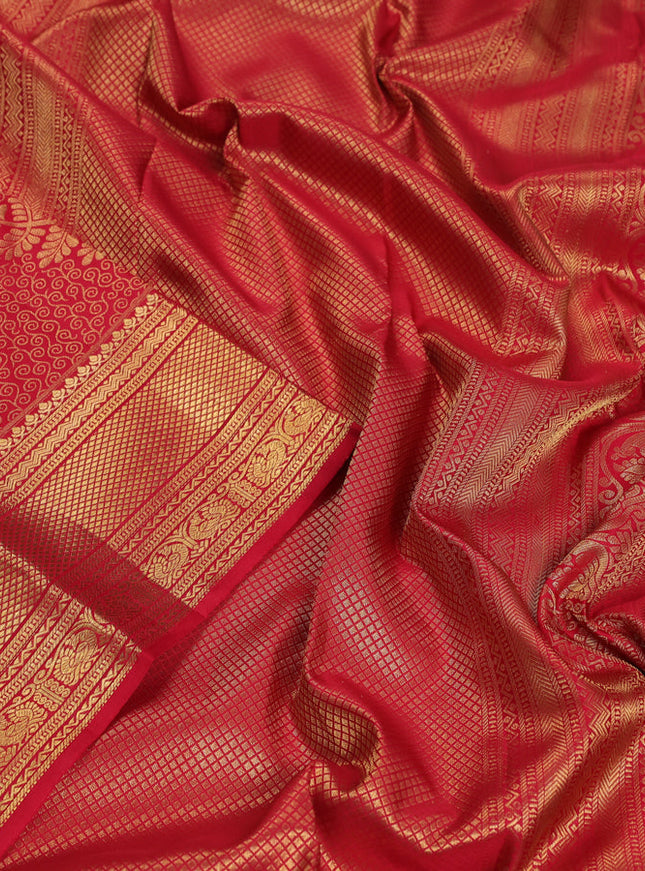 Pure kanchipuram silk saree maroon with allover zari woven brocade weaves and zari woven border