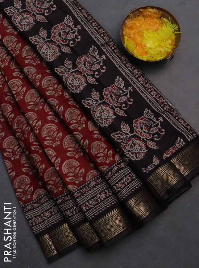 Semi maheshwari cotton saree maroon and black with allover butta prints and zari woven border