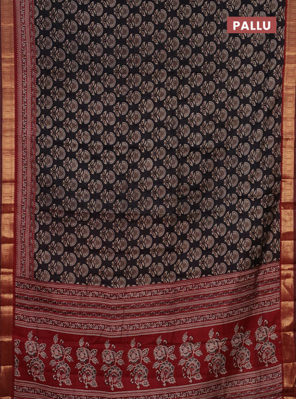 Semi maheshwari cotton saree black and maroon with allover butta prints and zari woven border