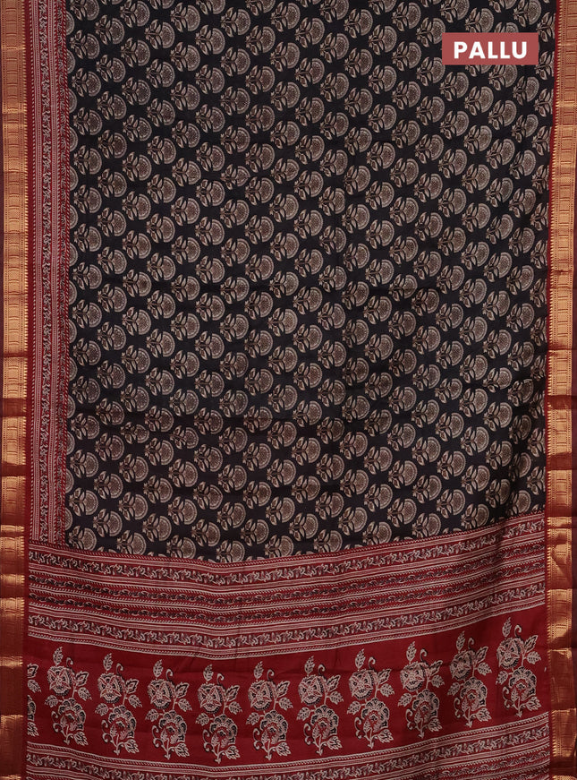 Semi maheshwari cotton saree black and maroon with allover butta prints and zari woven border