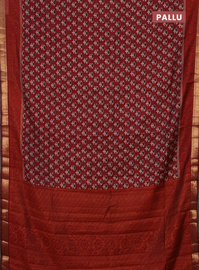 Semi maheshwari cotton saree maroon with allover butta prints and zari woven border