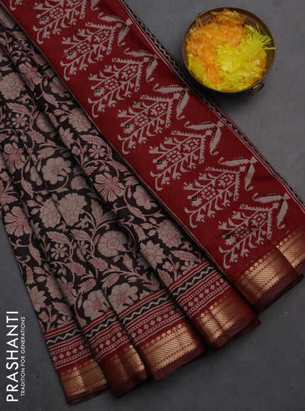 Semi maheshwari cotton saree black and maroon with allover kalamkari prints and zari woven border