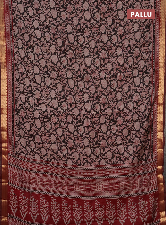 Semi maheshwari cotton saree black and maroon with allover kalamkari prints and zari woven border