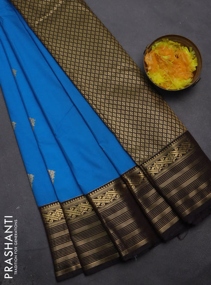 Semi kanchipuram silk saree cs blue and deep coffee brown with zari woven buttas and zari woven korvai border