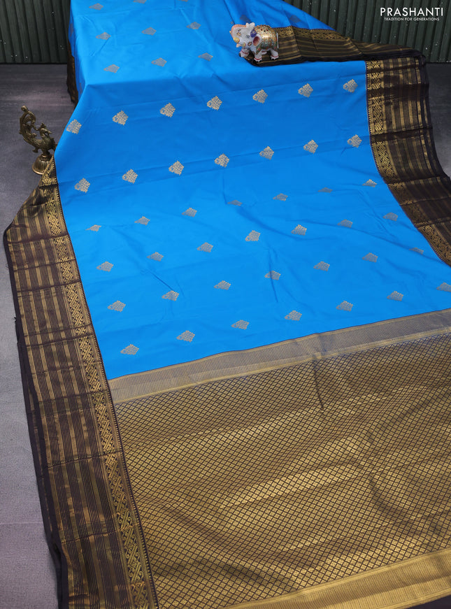 Semi kanchipuram silk saree cs blue and deep coffee brown with zari woven buttas and zari woven korvai border