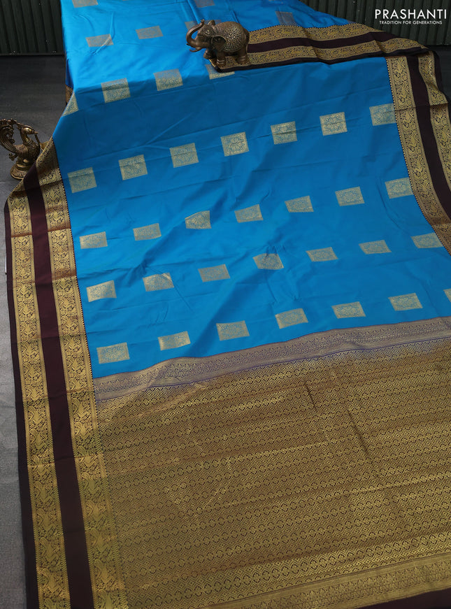 Semi kanchipuram silk saree cs blue and deep maroon with zari woven box type buttas and rettapet zari woven korvai border