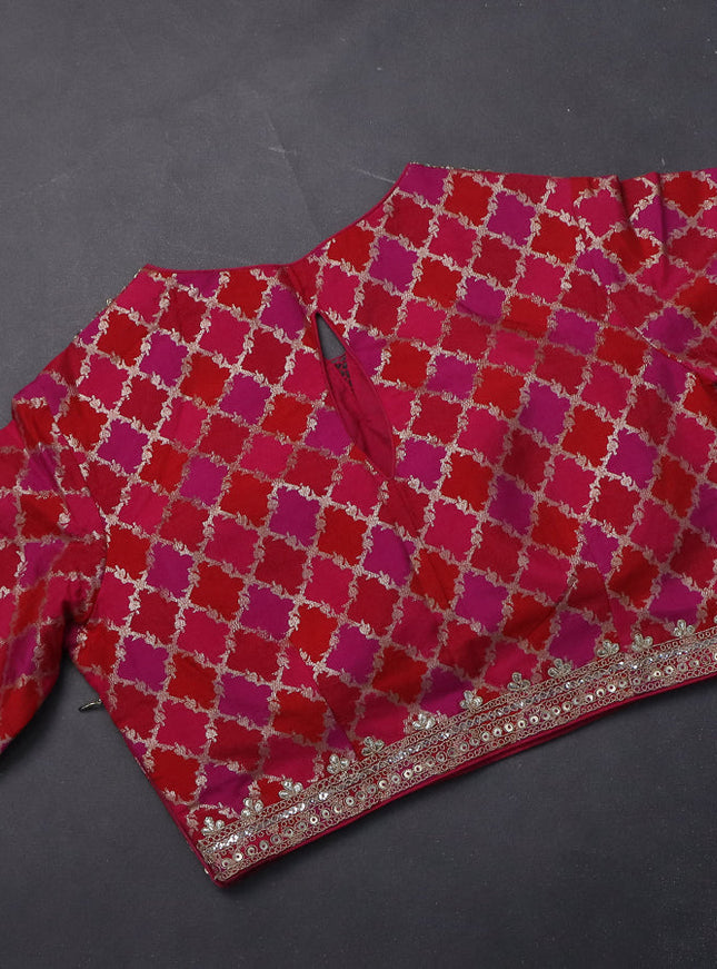 Crush tissue silk saree dual shade of golden pink and pink with plain body & gotapatti lace work pallu