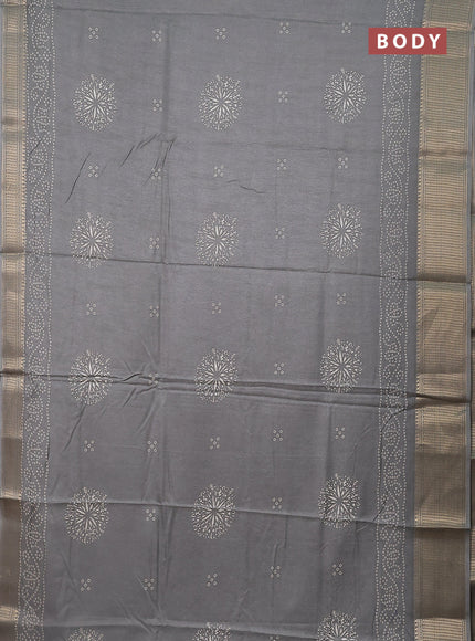 Semi dola saree grey with bandhani butta prints and zari woven border