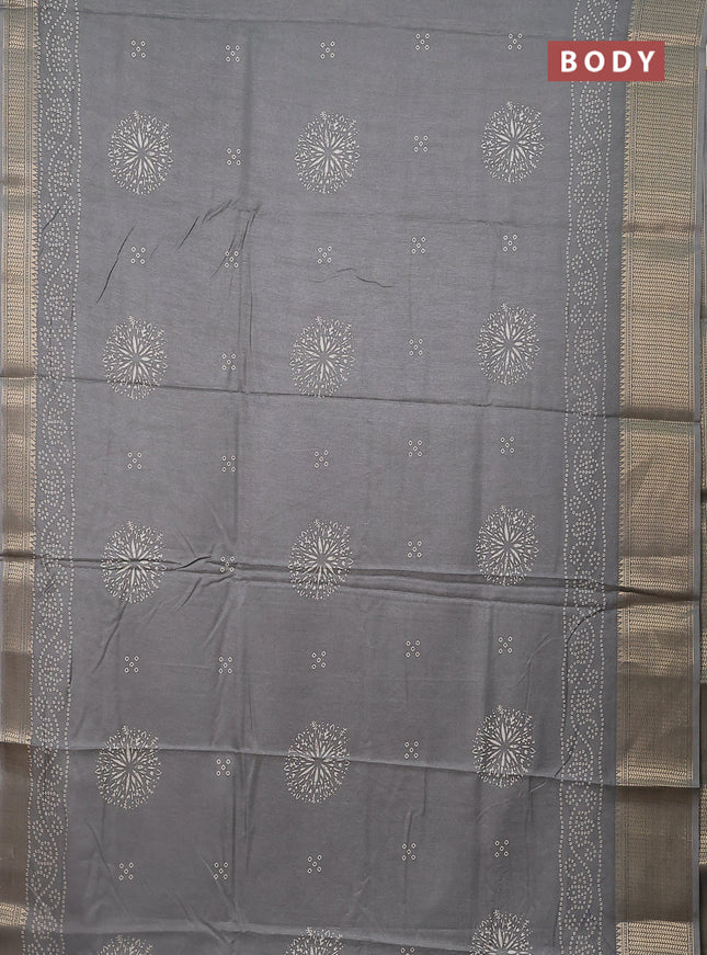 Semi dola saree grey with bandhani butta prints and zari woven border