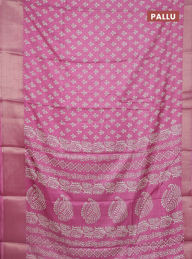 Semi dola saree pink shade with butta prints and zari woven border