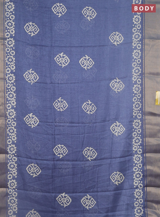 Semi dola saree grey with batik butta prints and zari woven border