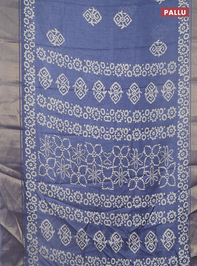 Semi dola saree grey with batik butta prints and zari woven border