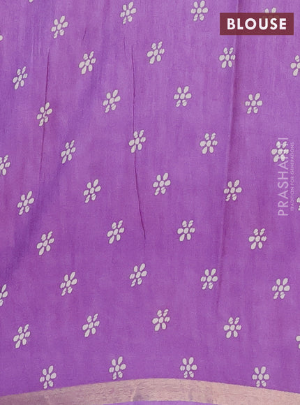 Semi dola saree lavender with allover batik prints and zari woven border