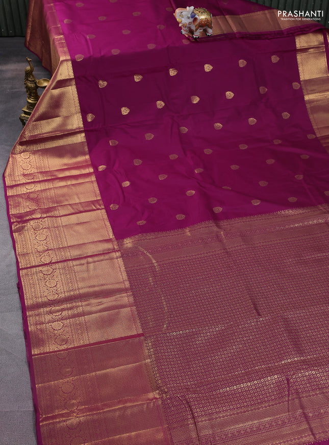 Bangalori silk saree purple with zari woven buttas and long zari woven border and Butta style