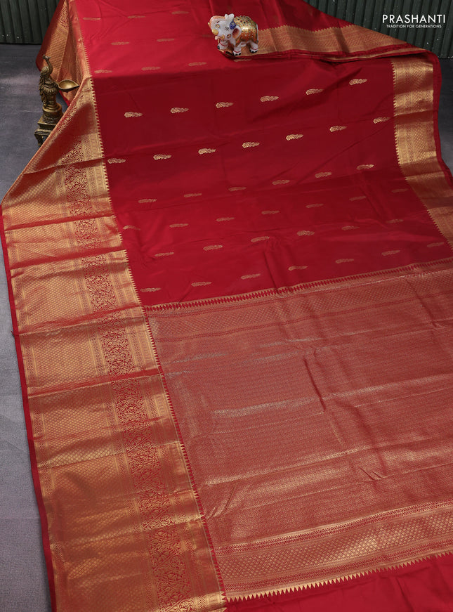 Bangalori silk saree maroon with zari woven buttas and long zari woven border and Butta style