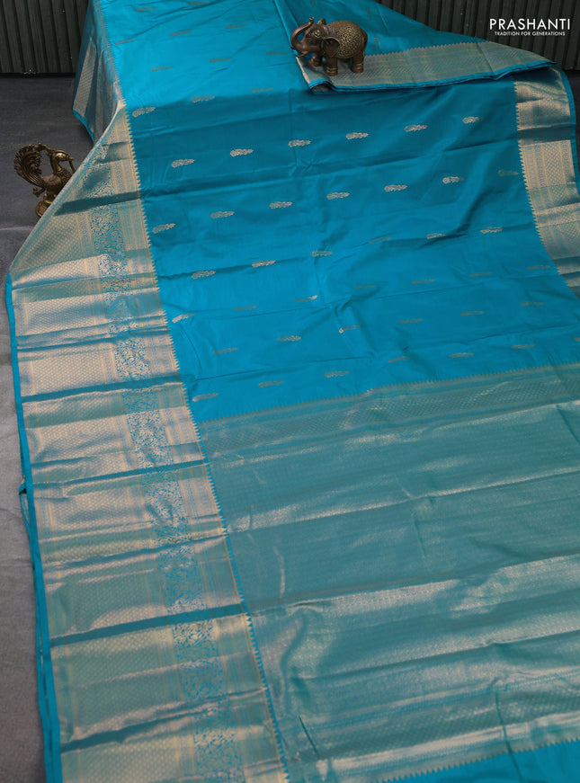 Bangalori silk saree cs blue with zari woven buttas and long zari woven border and Butta style