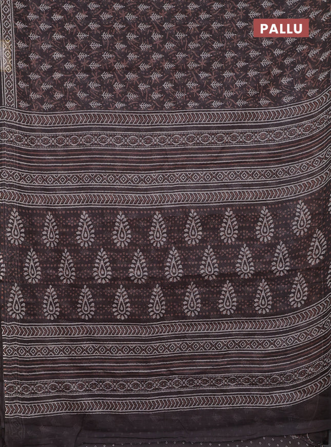 Kota doria saree grey with allover dabu prints and printed border
