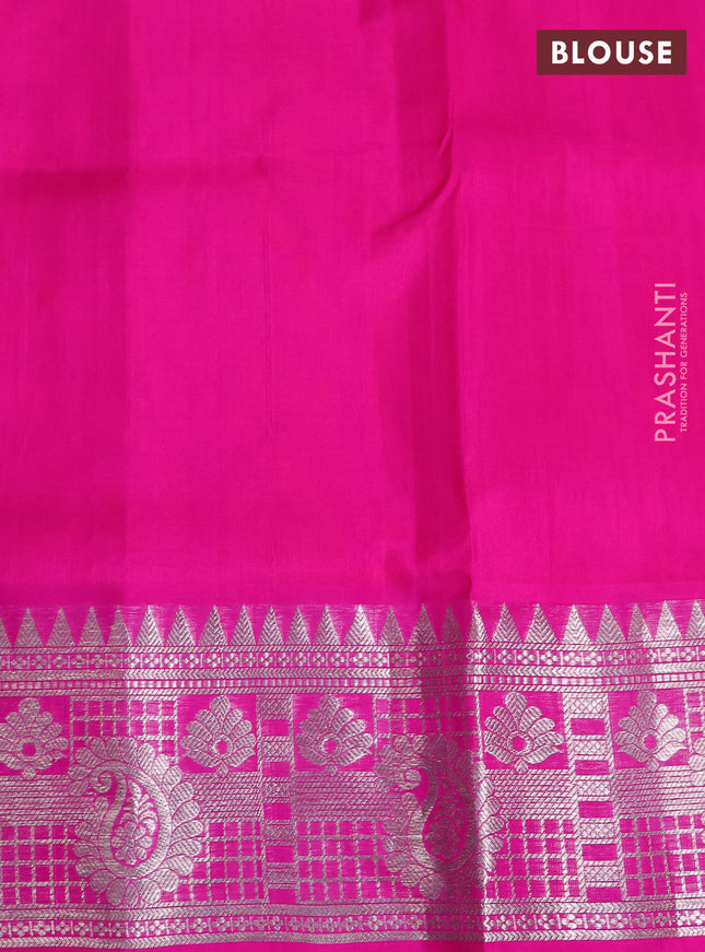 Venkatagiri silk saree dual shade of pinkish orange and pink with paisley & annam silver zari woven buttas and rich silver zari woven border