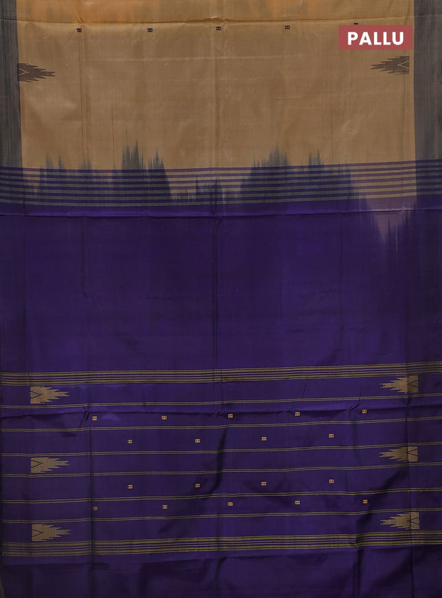 Banana pith saree sandal and blue with thread woven buttas and contrast border