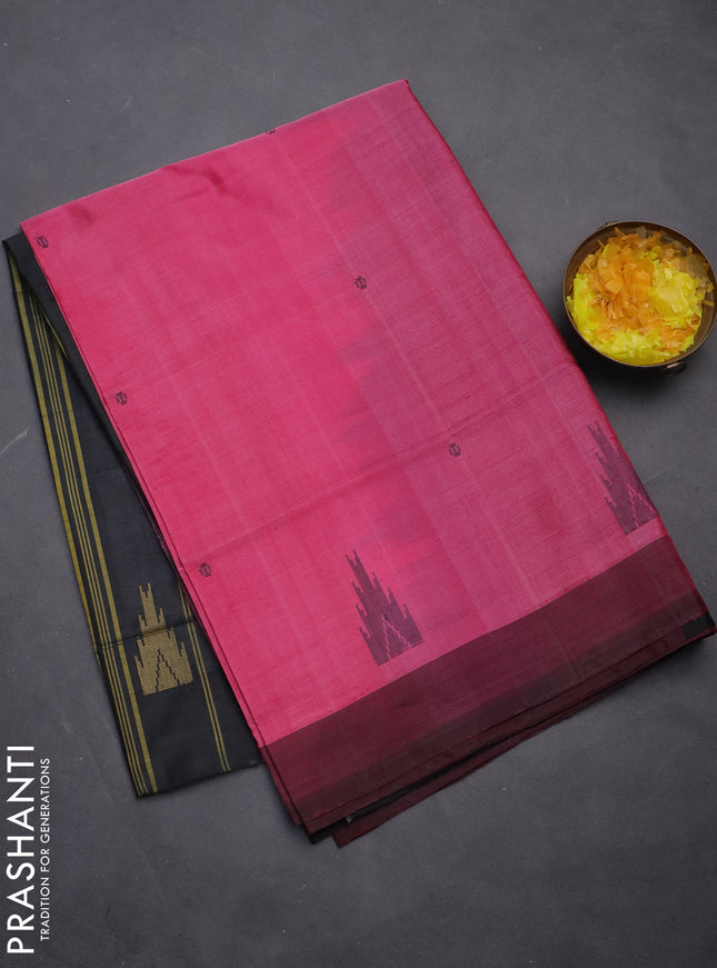 Banana pith saree pink and black with thread woven buttas and contrast border